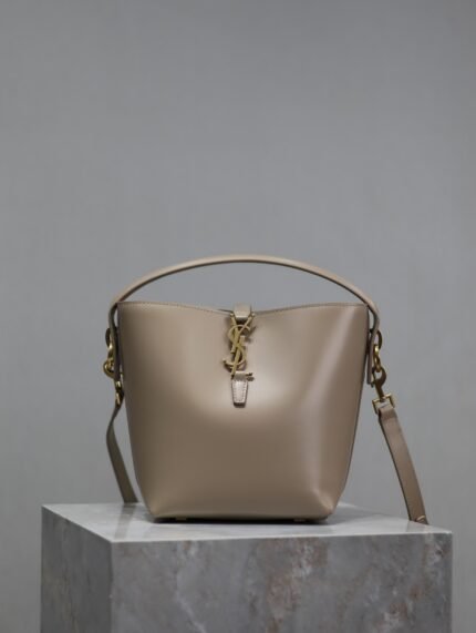 YSL Bag 38